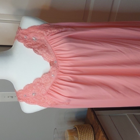 Vintage Shadowline Peignoir Set Peachy Pink Size Medium - Picture 3 of 13